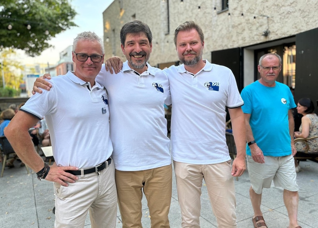 Limited edition Vrba–Wetzler Memorial polo shirt
